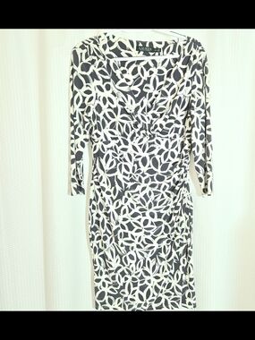 Ralph Lauren Gray and White Long Sleeve Printed Sheath Dress